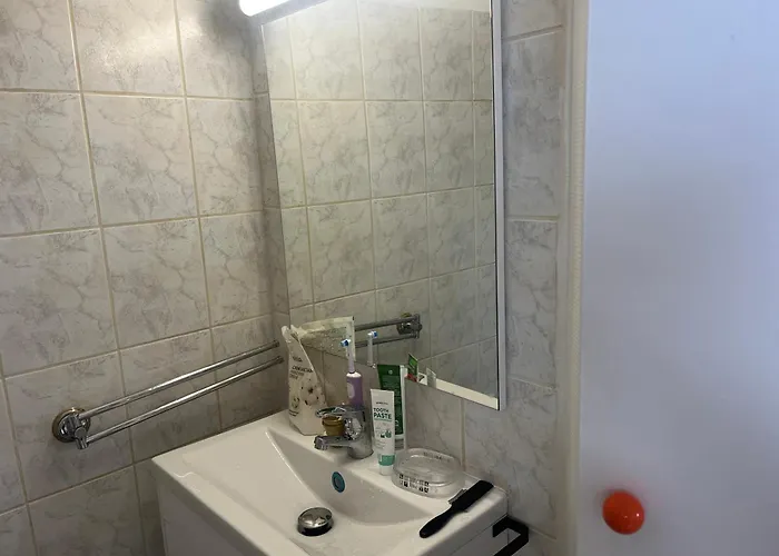 - Port Ferry Ouitreham Apartment Ouistreham