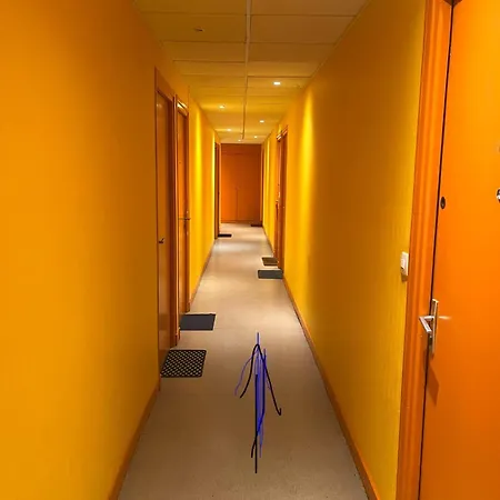 - Port Ferry Ouitreham * וויסטרהאם