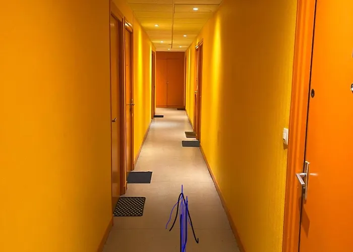 - Port Ferry Ouitreham * Ouistreham